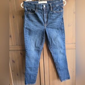 Gap 1969 True Skinny Super High Rise Jeans in 29P